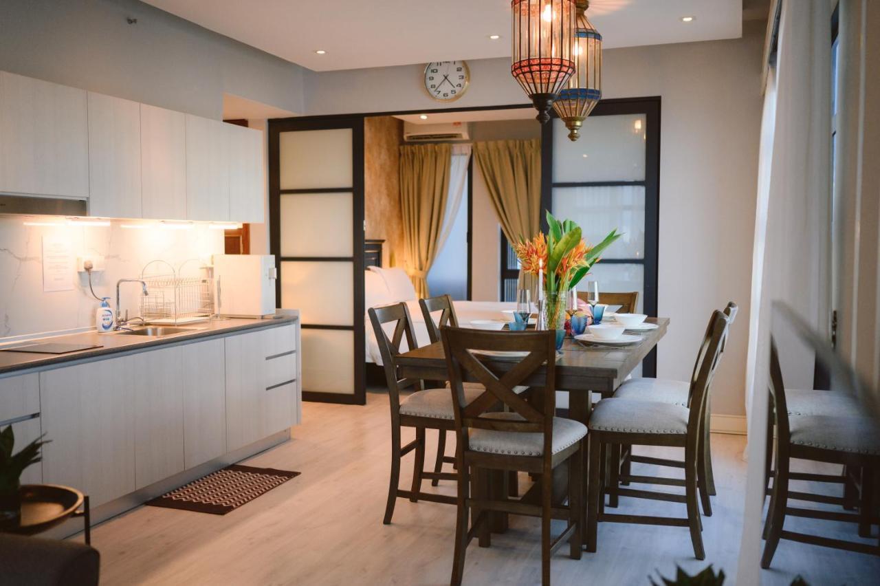 Petronella Suites Apartment @ Jesselton Quay โกตาคินาบาลู ภายนอก รูปภาพ